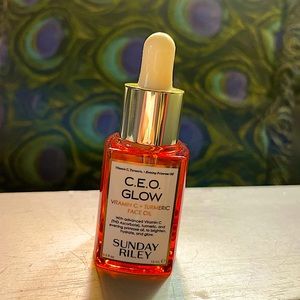 Sunday Riley ✨ C.E.O. GLOW ✨ face oil
